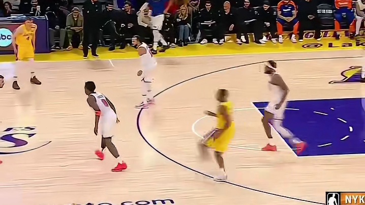 克内克特底角三分打停尼克斯