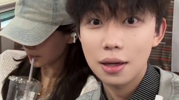 当朋友锐评我的旅行实况（长沙篇） #谢谢有被笑到 #碎片记录 #搞笑 #锐评 #欧莱雅奶白面膜