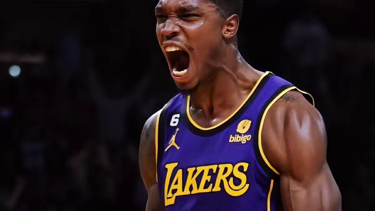 恭喜湖人战胜雷霆上升至西部第八，请哈姆教练多给朗尼沃克一些时间吧！