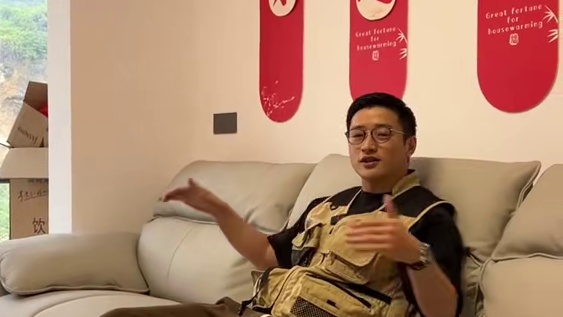 柳州年轻人的第一套房！没有滤镜的装修！沙发才是客厅的核心配件 #柳州楼叔 #柳州楼叔管家式保姆装修