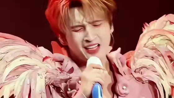 “不管好人 烂人 都是最好的友人” #张远#好人#张远新歌好人#张远白巡回演唱会#张远演唱会