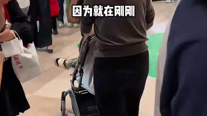 这个是荟聚周年庆才有的活动，你们刷到视频的赶紧 囤！#诗意长安 #千年味道碳水之都 #日日新 #发现