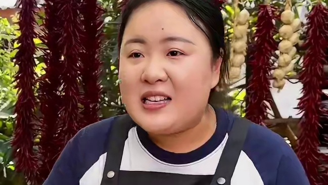 不到重庆也能吃到正宗豌杂面了，真的太方便了！#重庆小面 #调料 #重庆美食 #嘎嘎好吃 #美食