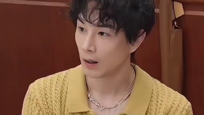 李承铉真是怕戚薇