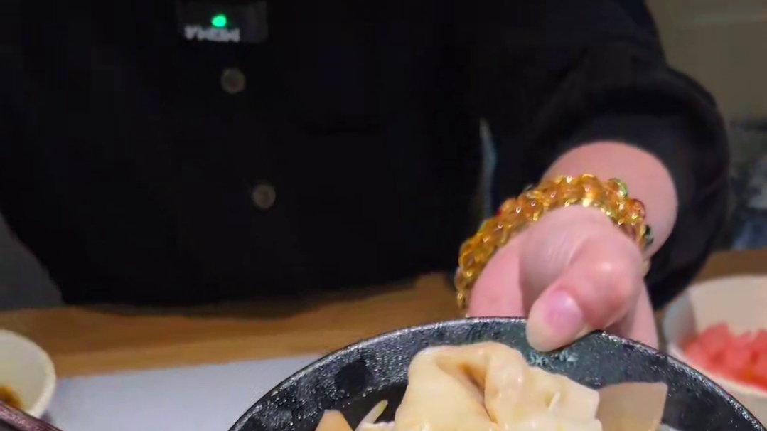 好久没去建设厂了，都快认不出来咯～ 今儿去溜达一下，再嗦个鹅爪爪～#人间烟火 #春