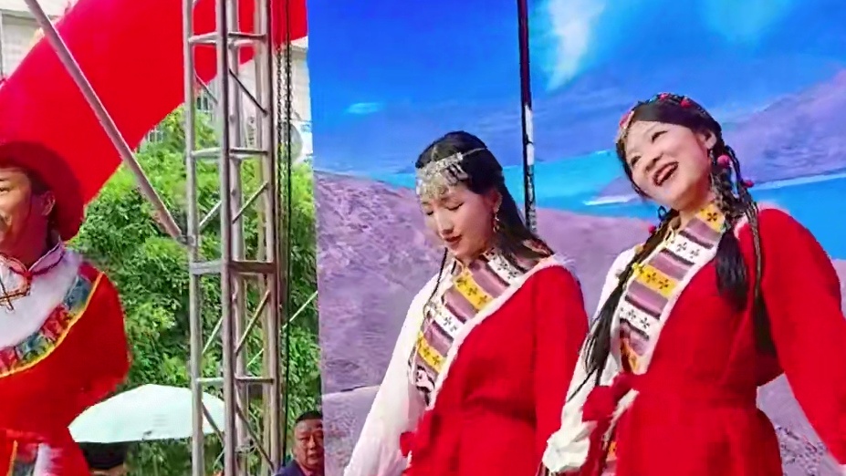 热烈恭贺新邵坪上镇谢府祚璋先生八十寿诞 #志几团队 #演出现场视频 #寿庆演出现场 #演出我们是认真