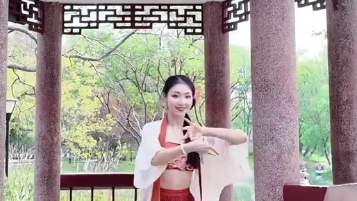 怎知春色如许～#相思遥舞蹈挑战 #古典舞 #国风古韵 #舞蹈翻跳 #相思遥