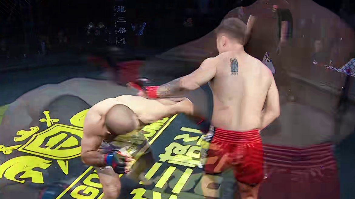 龙三格斗环球拳王巡回赛 马赫马杜洛vs周年乐