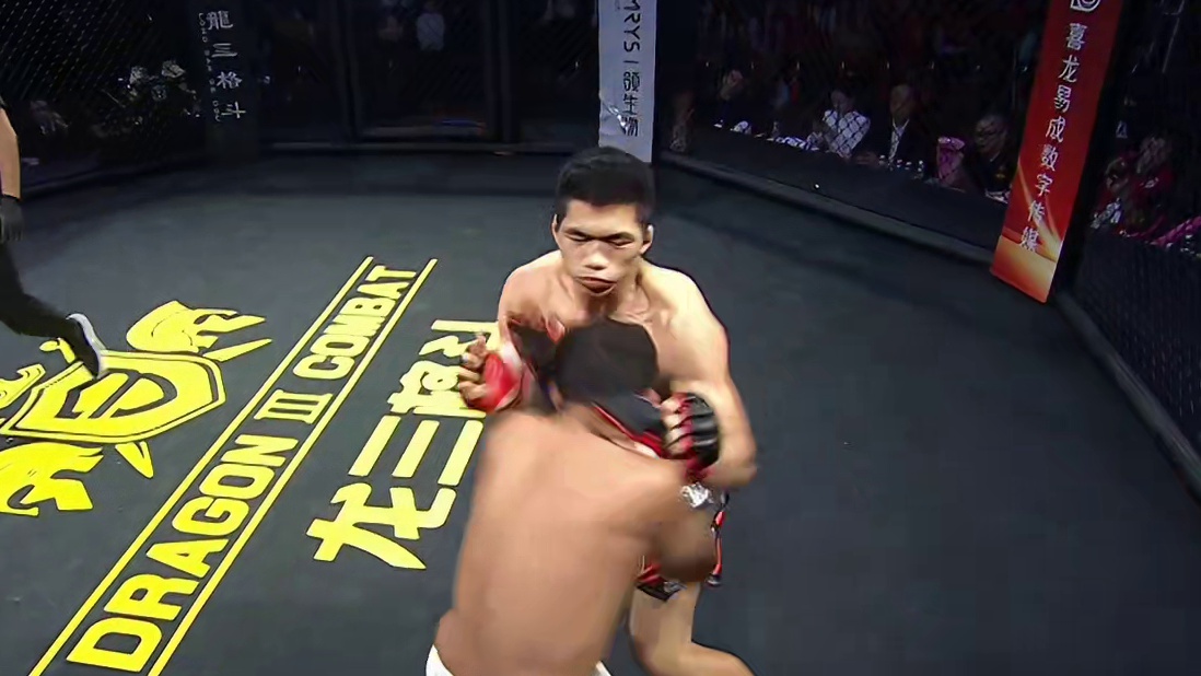 龙三格斗环球拳王巡回赛 库沙维亚斯vs彭政文