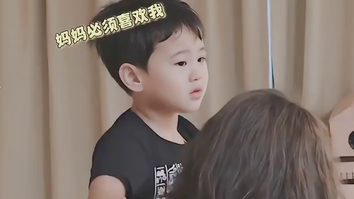 马立奥被妈妈打这段真的又可怜又好笑