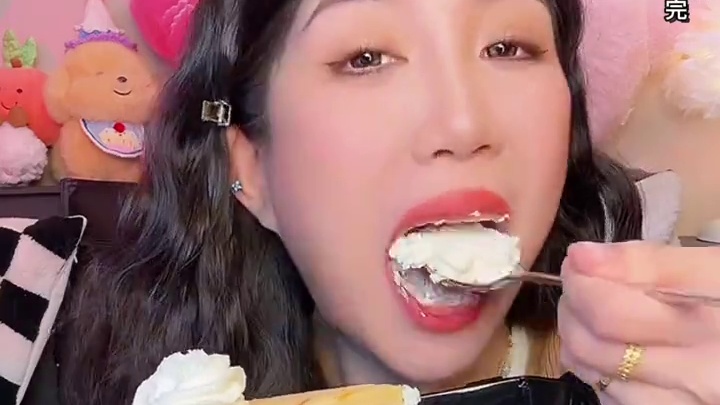 报告！还没搬完家呢姐妹们！今天能完事！明天正常更新哦！怕你们想我发个库存嘻嘻嘻#这也太好吃了 #超好