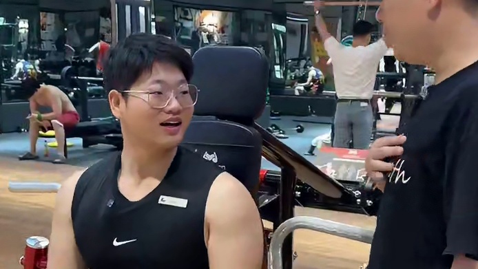 在衡阳大家的放松方式是什么？#衡阳探店 #衡阳探店小龙仔 #小龙带你玩转衡阳  #健身房 #玉麒麟游