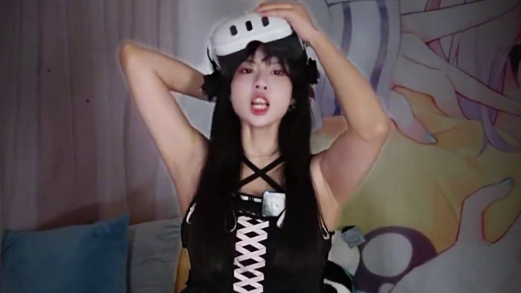 二等兵甘，前来报到！#gogogo出发喽  #vr #抽象