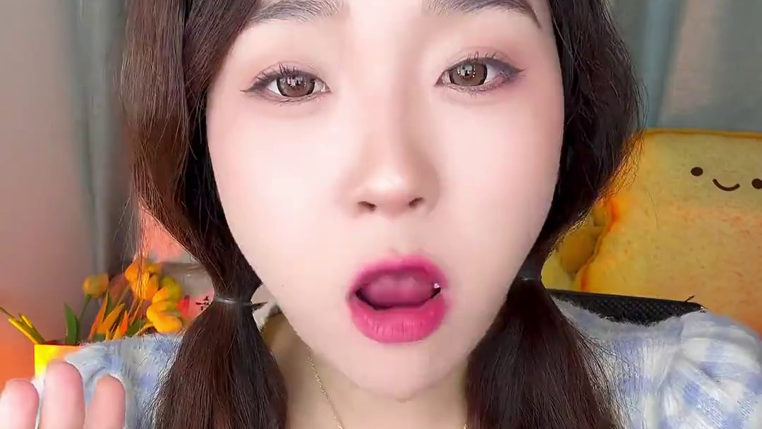 炫迈也来卷啦！两盒才这个价格！包包里随时备着真的很方便！出门嚼两片避免社交尴尬#炫迈口香糖 #口气清