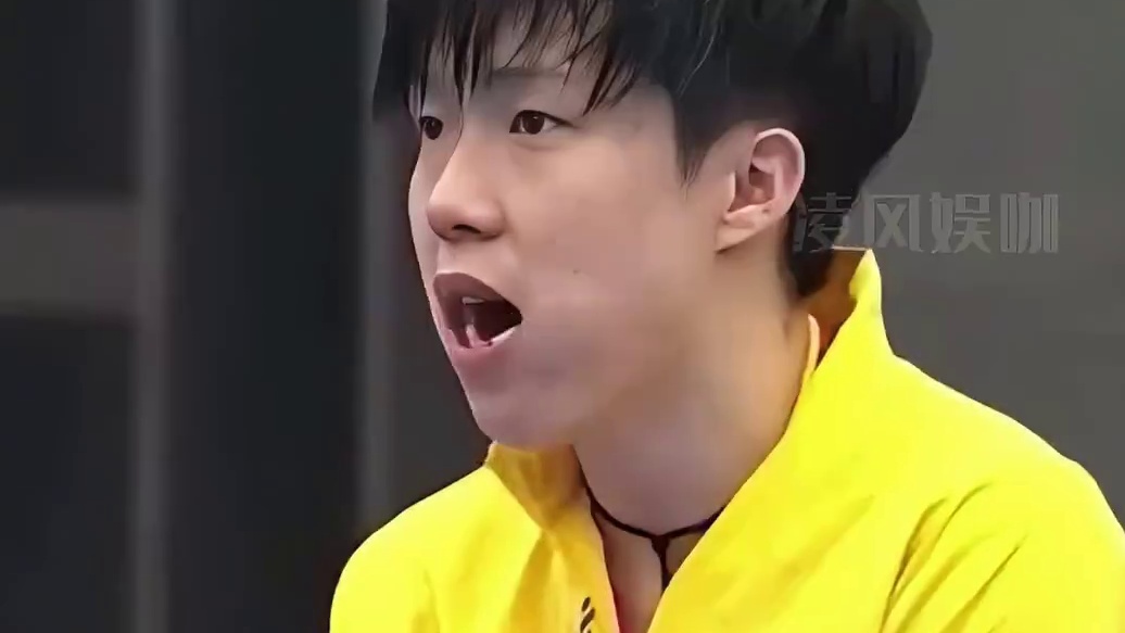 为何孙颖莎王楚钦对香蕉爱不释手？本以为是个人喜好，真相曝光竟是外行人不知道的冷知识 #孙颖莎  #王