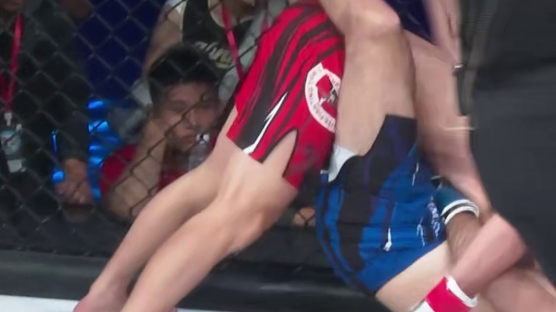 （蓝方）所罗门VS（红方）朱勃文