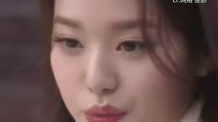 网友的嘴疑似管制刀具