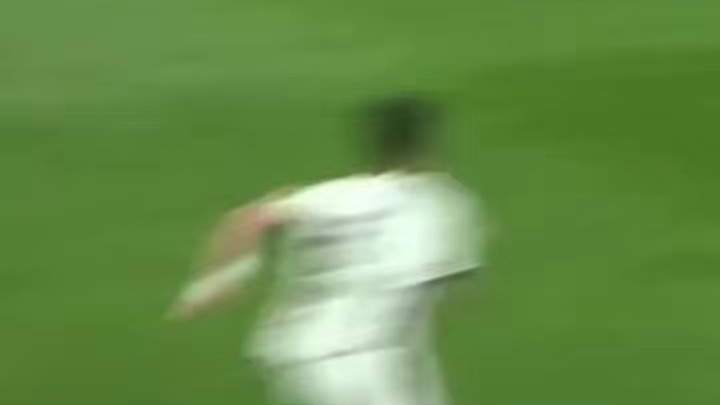 两级反转，奥斯卡越位侯永永凌空被吹无效