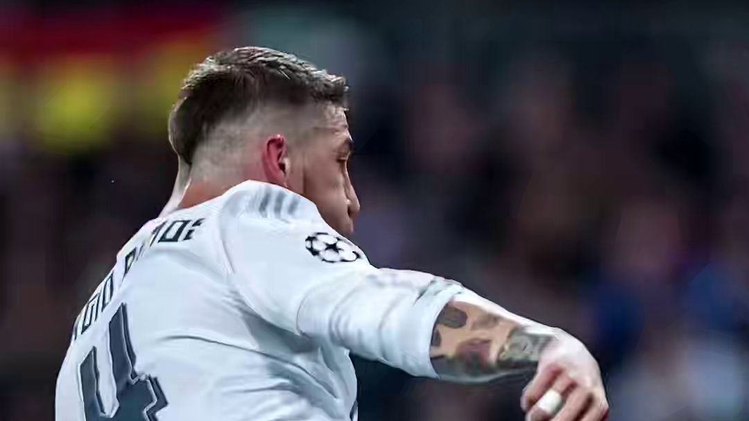 全攻全守型后卫