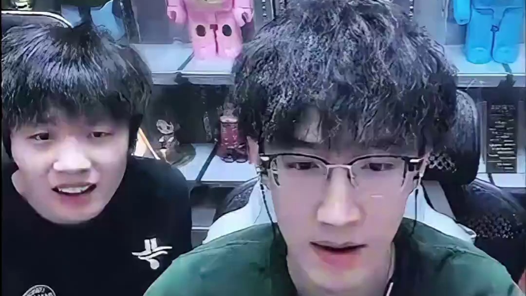 究竟是手游的顶奢帅还是端游顶级坐骑帅呢