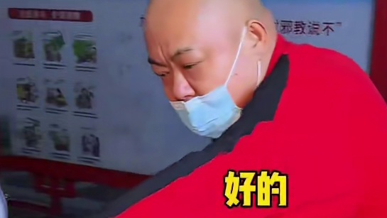 江西街头爆辣炒粉锅气十足，真的绝杀