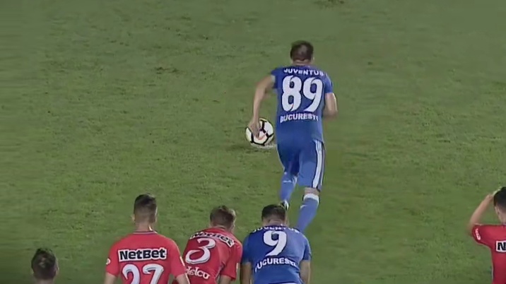 补时最后关键点球被怀疑踢假赛，队友赛后举报被带走彻查！#足球