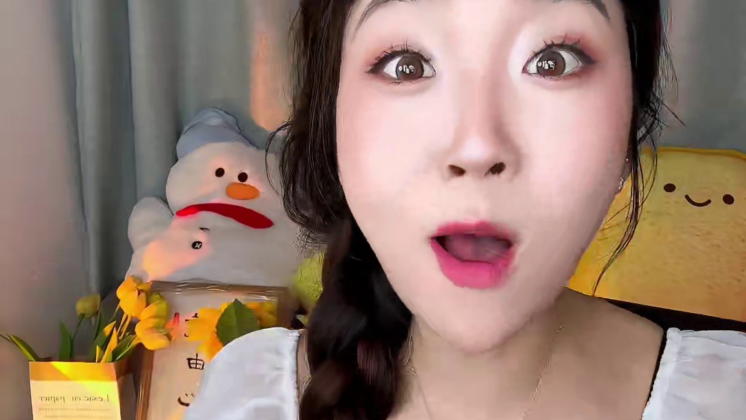 光和手感的欧包姐妹们，你们可以完全放心！配料干净而且口味很多！现做现发！乳酪真的太香了！！！#欧包 