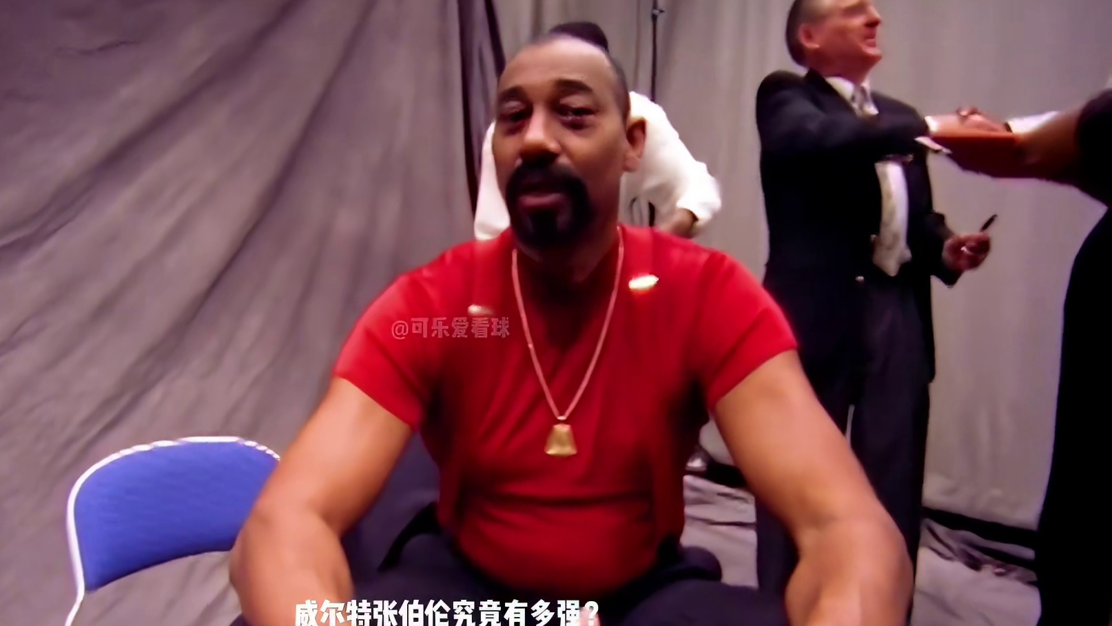 43岁带领4个大学生击败魔术师领衔的湖人全明星阵容？