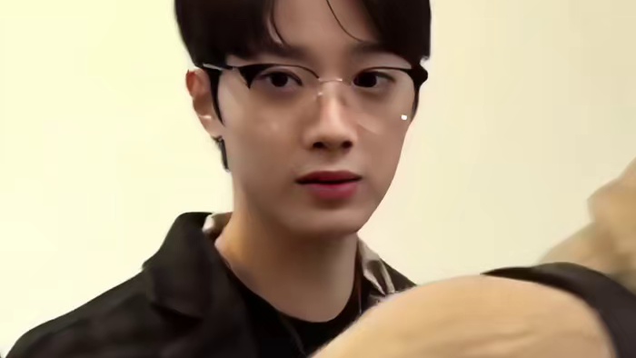 赖冠霖从爱豆到演员再到导演