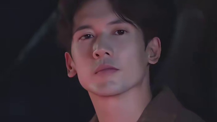 港媒：我怀疑他在凡尔赛。