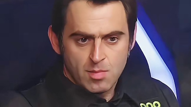 赛场上丁俊晖犯迷糊制胜的黑球歪歪斜斜母球直接摔袋干脆不打了被裁判叫住（1）