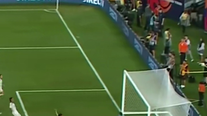 梅开二度，维克托当选