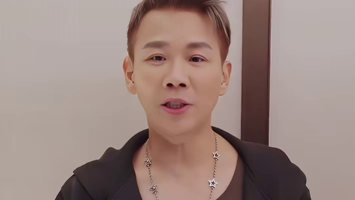 陶喆回应叶珂说他的歌丢人