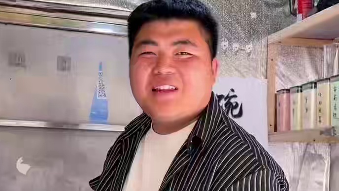 谁会拒绝送小花碗的杨梅冰汤圆呢