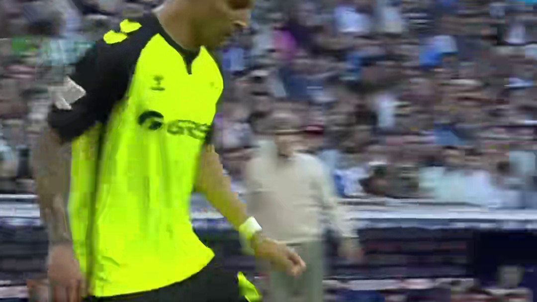 GOAT降临！！安东尼补时内切十分角世界波绝杀！！！