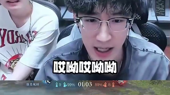 蔡哥化身吸铁石！身上长这么多人？ 