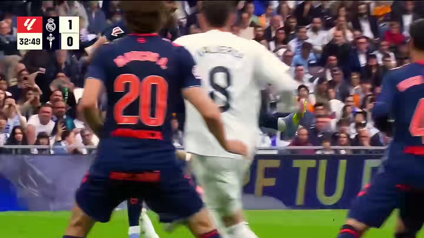 皇马3比2塞尔塔！两个精彩进球 #居莱尔 世界波 #姆巴佩 滑射破门 还是相当精彩#足球的魅力 #皇