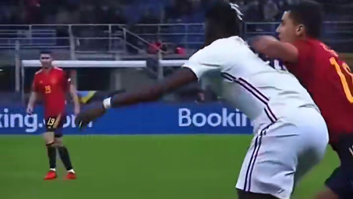 大师中场发飙！#足球