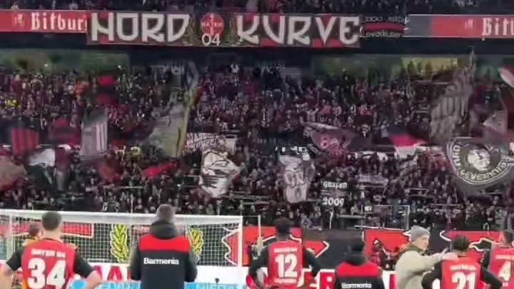 我们衷心祝贺拜仁夺得本赛季德甲冠军！