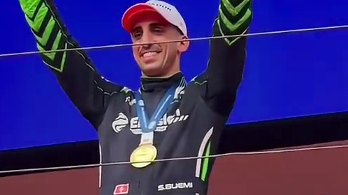 久违的冠军，布哥摩纳哥夺冠！快加入我们的熊抱时刻！ #赛车 #fe电动方程式 #冠军 #摩纳哥