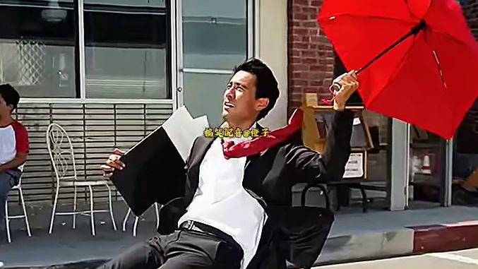 #五一假期 #搞笑配音 #搞笑视频 
这老外画的不错，不过看起来有点奇怪