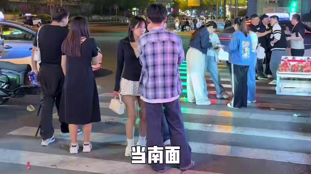 凌晨1点的太原还有另外一群上班族，有的人深夜痛哭，有的人深夜买醉，有的人还在为家奋斗#微代驾