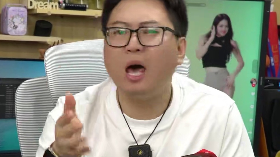 感谢电脑爱好者你们这7年的陪伴!你们一直在我身边!谢谢 #实话实说  #传奇所向披靡  #磐哥说  