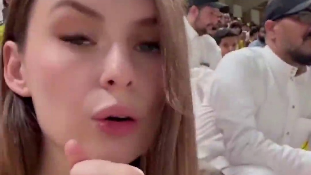 这个倒钩差一点给对面一个边线球