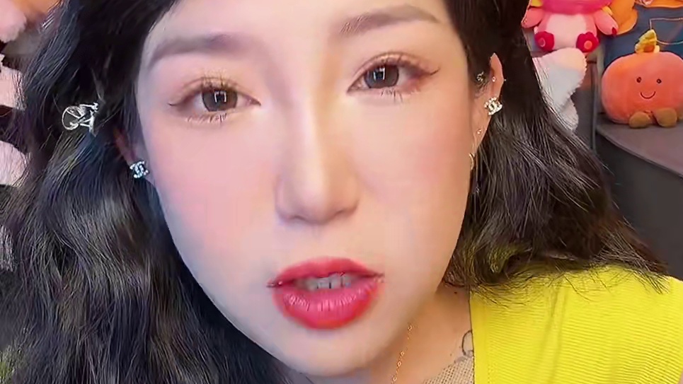 我更喜欢鸡蛋的 我感觉鸡蛋的更浓郁呢！敲好吃的茄皇 番茄味儿可浓郁 推荐番茄鸡蛋的 嘎嘎好吃 好爱好