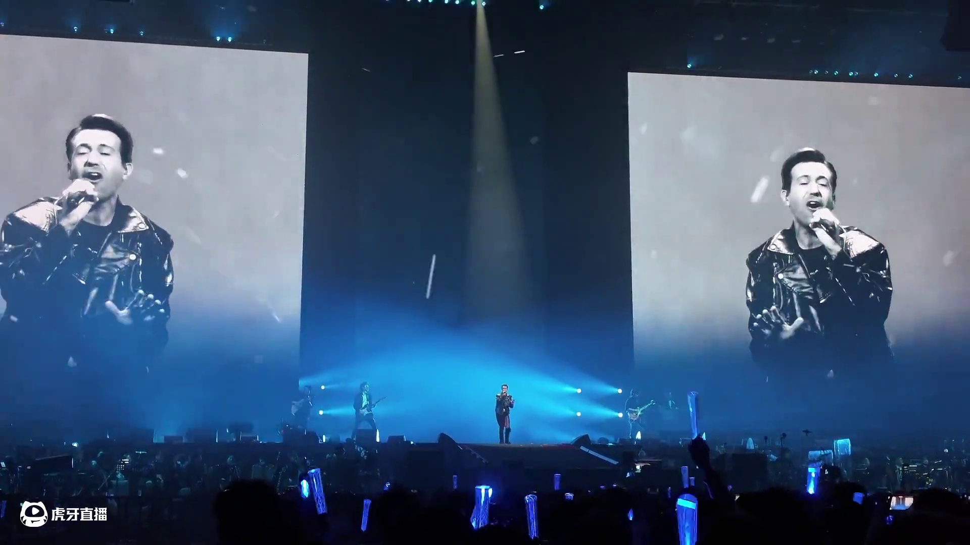 2025星铁演唱会《野火 Wildfire》live版！ #崩坏星穹铁道 #走过安眠地的花丛#星穹铁