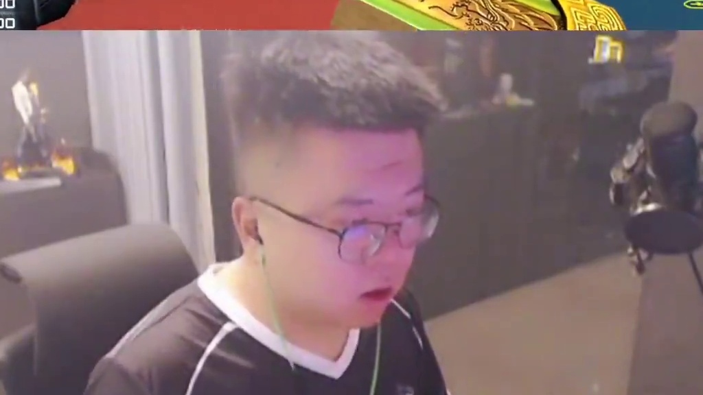 我通关了怎么没人理我啊？！ #鲨回我们的CF青春