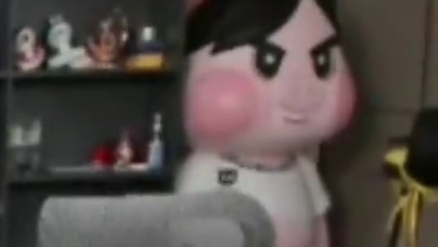 震惊 八百万粉丝的主播在直播间突然跑圈 看着门外发抖 #陈伯全能王 #内容启发搜索