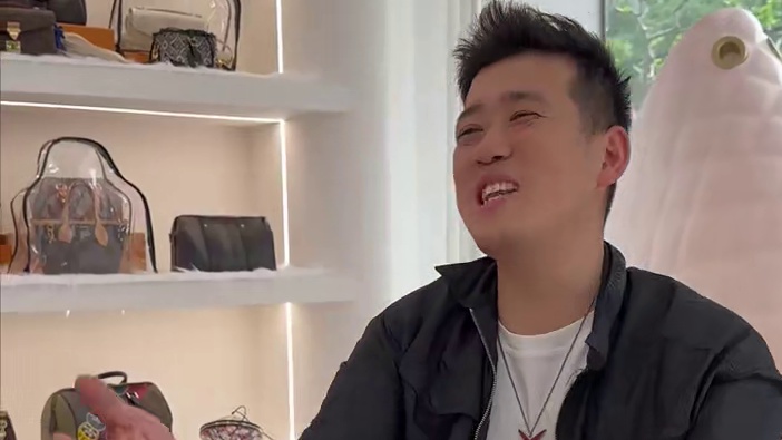 等等，你们说说老金收包是为了啥？ #上海 #二奢老金 #附近奢侈品回收 #上海奢侈品回收 #二奢回收