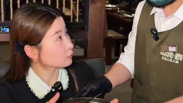 在万家丽新开的泰式山系火锅！我就点了个甜品，店员居然推出来一棵树！！！#万家丽美食推荐 #山喃泰泰式